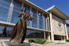 Класковский: Лукашенко уже не посылает американцев на три буквы