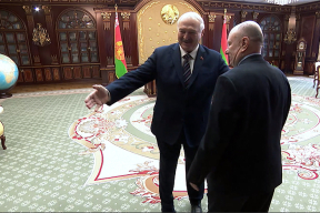 Лойко: «Как все меняется, когда есть личная заинтересованность. Со своими чиновниками Лукашенко так не любезничает»