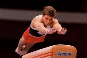 Как легендарный беларуский гимнаст продемонстрировал политический шпагат в Минске