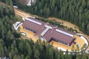 «Ради того, чтобы держаться от Зеленского и от мира подальше, Путину даже своей личной резиденции не жалко»