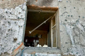 Война, 15 марта. Самая масштабная атака на Москву. Трамп пообещал вернуть санкции против российской нефти. Россияне ударили по автомобилю скорой помощи, убиты медики