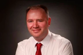 Директором самого популярного театра Беларуси назначили бывшего милиционера