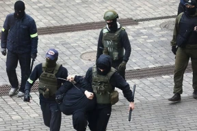 Конвейер репрессий. В Витебске милиция снова пошла за теми, кого внесли в базу «Беспорядки». Беларусов предупредили об ответственности за комментарии в Threads